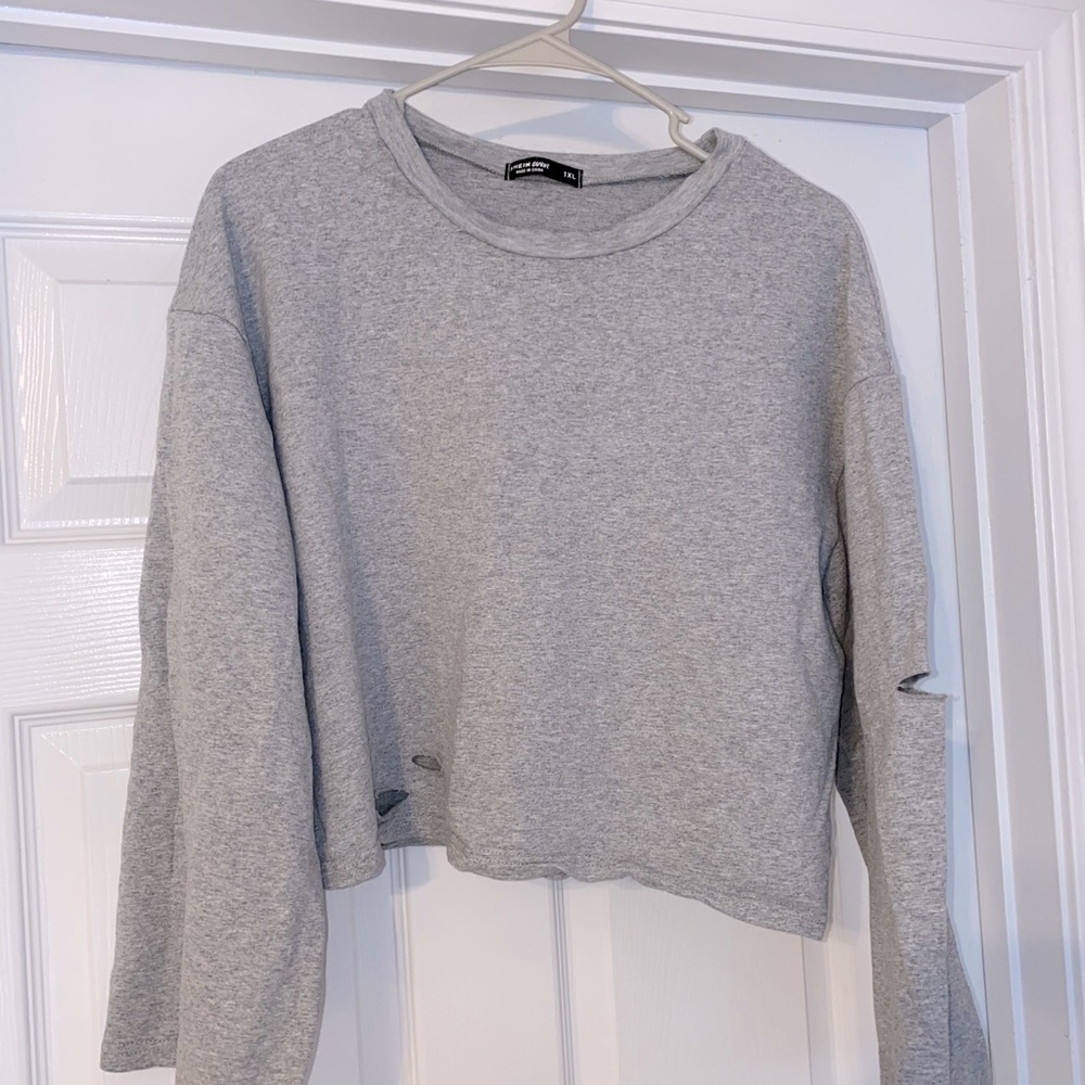 Ripped Drop Shoulder Crop Tee